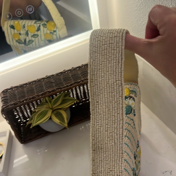 Floral Embroidered lemon beaded Women's Bag NWT - Picture 11 of 13